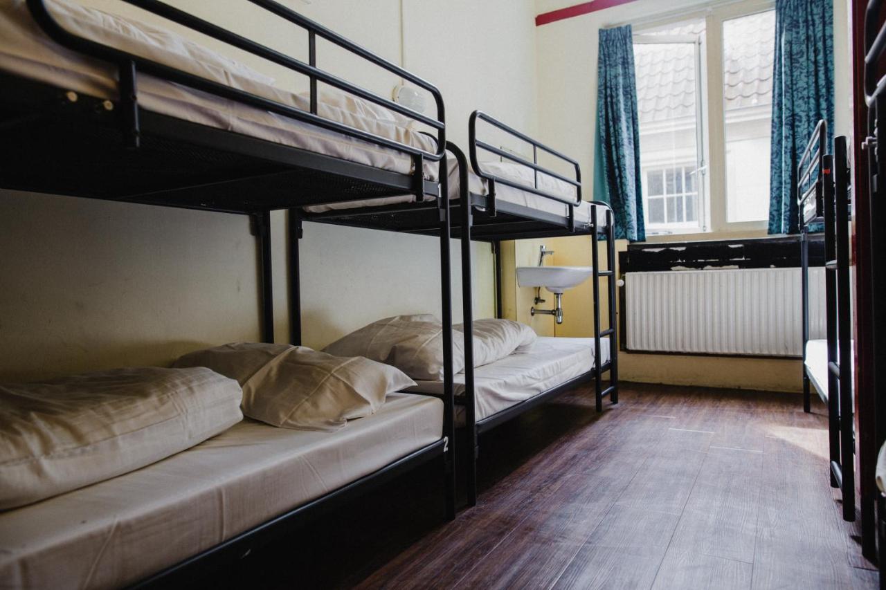 Shelter City Christian Hostel Amsterdam Exterior foto