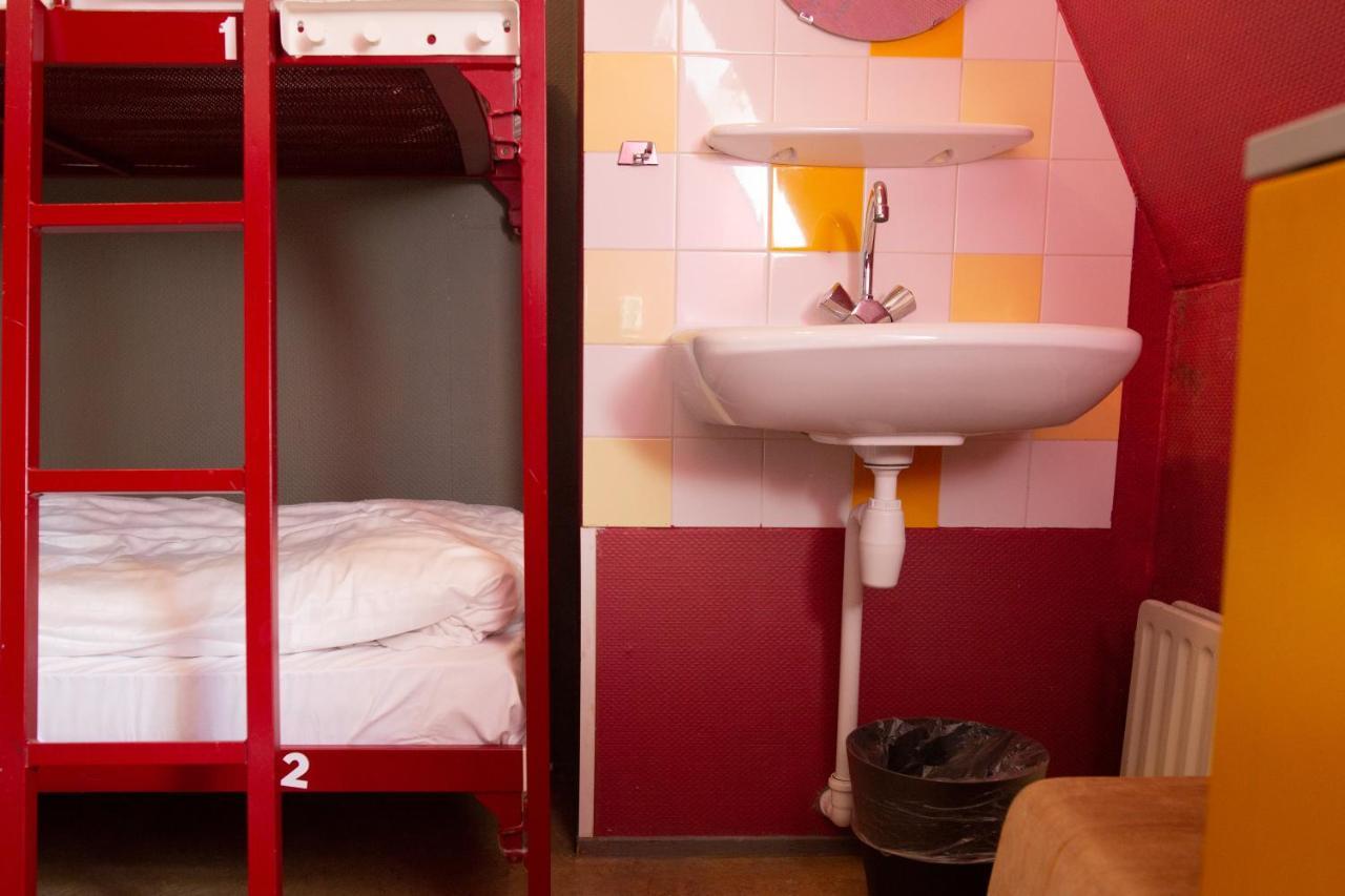Shelter City Christian Hostel Amsterdam Exterior foto